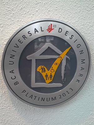 UDMPlaque Universal Design Mark Plaque